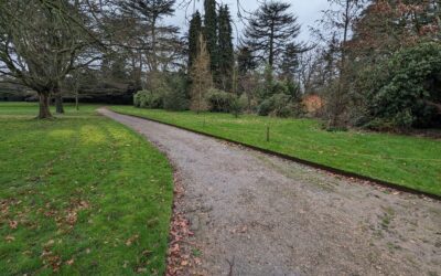 Edging at Osterley Park and House